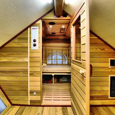 Beautiful Vacation Home With Sauna And Jacuzzi 펜션 Harre
